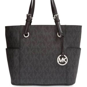 Brand New Michael Kors signature tote!